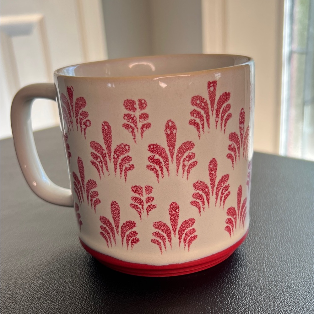 Gibson Home Cream Mug with Red Decorative Pattern and Red Base